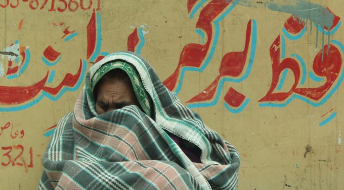 Besichtigung einer neuen Flüchtlingsunterkunft in der Helmkestraße