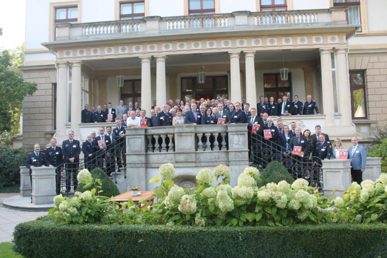 Verleihung der Förderplakette „Partner der Feuerwehr 2018“