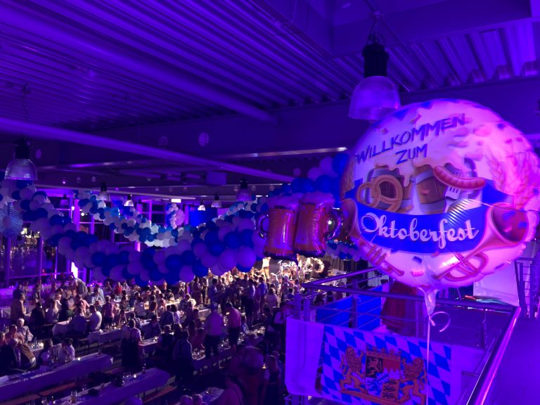 Oktoberfest bei Auto-Schrader an der B6