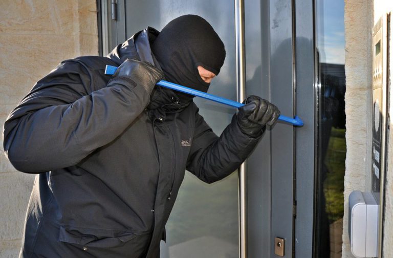 Sicher wohnen: Broschüre zum Einbruchschutz neu aufgelegt