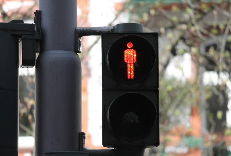Arbeiten an der Ampelanlage und Umbau einer Radverkehrsverbindung am Aegi
