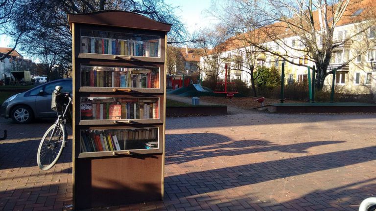 Hainholz bekommt einen neuen Bücherschrank am alten Ort