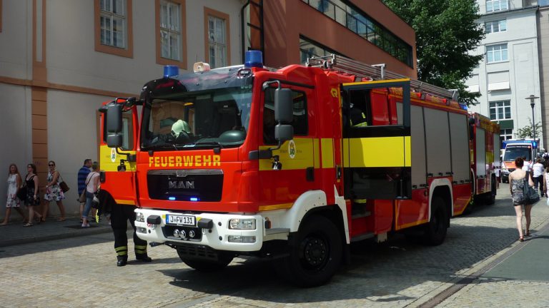 Blaulichtmeile 2019 –  offizielle Eröffnung in der Showarena am Kröpcke