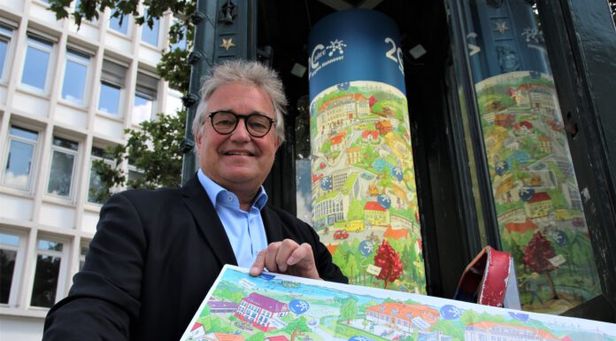 20 Jahre Region Hannover: Wimmelbild in der Kröpcke-Uhr