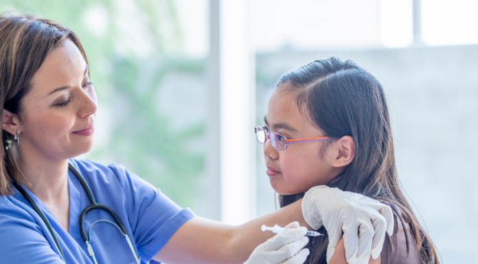 Verwechslung von Impfstoff im Impfzentrum – 42 Kinder sind betroffen