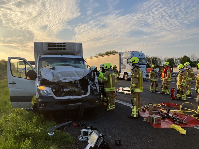 Ein Verletzter nach Verkehrsunfall auf der A2