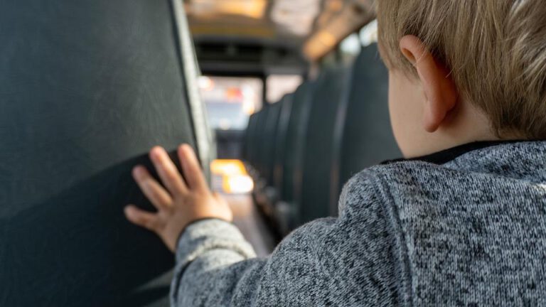 Weltkindertag: Freie Fahrt mit Bus und Bahn für Kinder am 20. September 2022