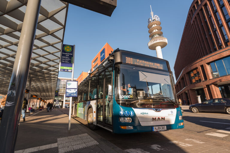 Fahrplanwechsel beim GVH, Neues bei regiobus und ÜSTRA, Neues aus dem GVH Tarif