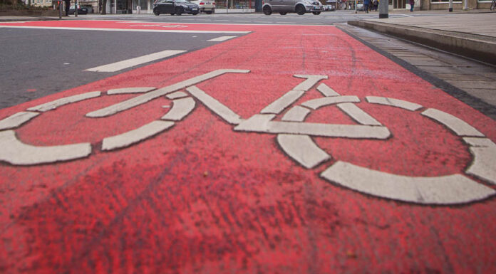 Bult: Unfallkommission beschließt Schutzmaßnahmen für Radfahrende auf der Hans-Böckler-Allee