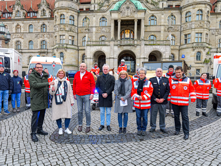 Fackellauf von Solferino – Das „Licht der Hoffnung und Menschlichkeit“ macht Station in der Landeshauptstadt