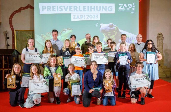 Erlebnis-Zoo verleiht gemeinsam mit Nds. Kultusministerium Zoo-Artenschutz-Schulpreis