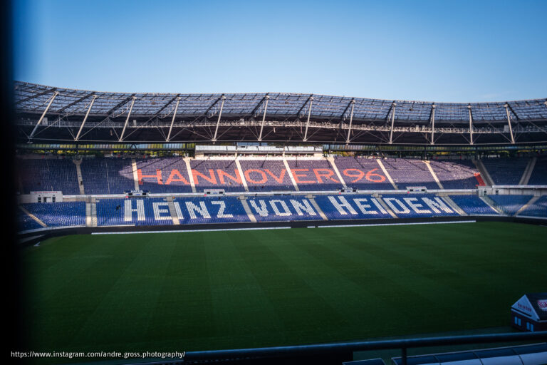 Künftig sind Trauungen im Stadion möglich