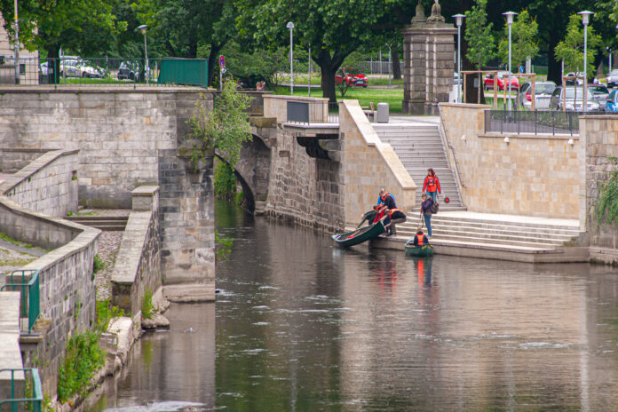 Stadt saniert Brücke über Leine zwischen Landtag und Leinewelle