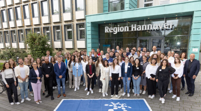 Start ins Berufsleben bei der Region für 73 junge Menschen