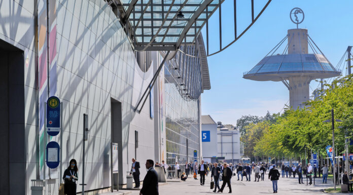 Messe-Muttis 4.0 - HMTG digitalisiert die Privatzimmervermittlung