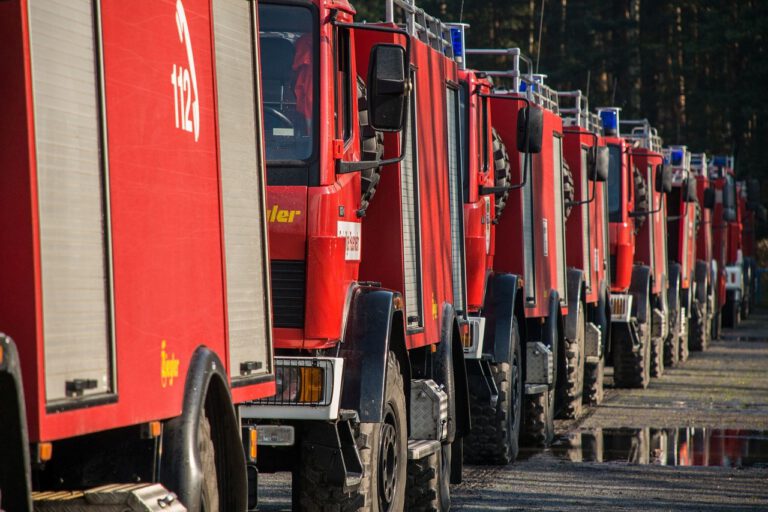 Brand im Keller eines Lagerhaus in Hainholz