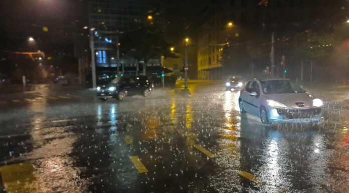 Starkregenhinweiskarte für Hannover - Karte zeigt möglichen Gefährdungsbereiche auf