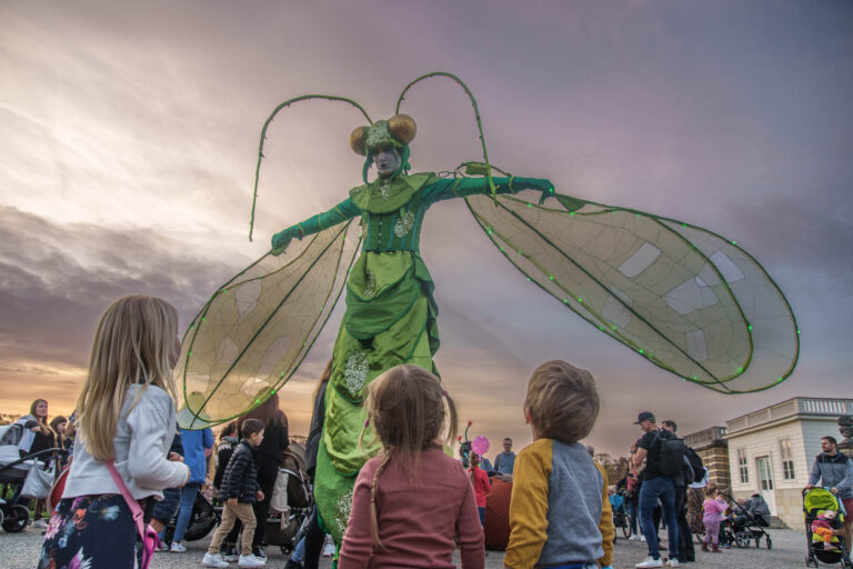 Laternenfest mit Illumination am 29.10. im Großen Garten - Karten für die belibte Veranstaltung gibt es ab 1.10.