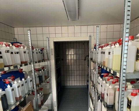 Sicherstellung von rd. 4.600 Litern Substituten von Tabakwaren