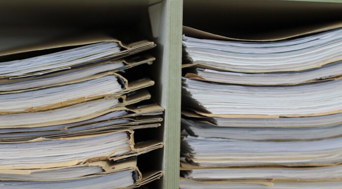 Meilenstein in die digitale Zukunft – Das Sozialgericht Hannover führt erfolgreich die elektronische Akte ein Meilenstein in die digitale Zukunft - Das Sozialgericht Hannover führt erfolgreich die elektronische Akte ein