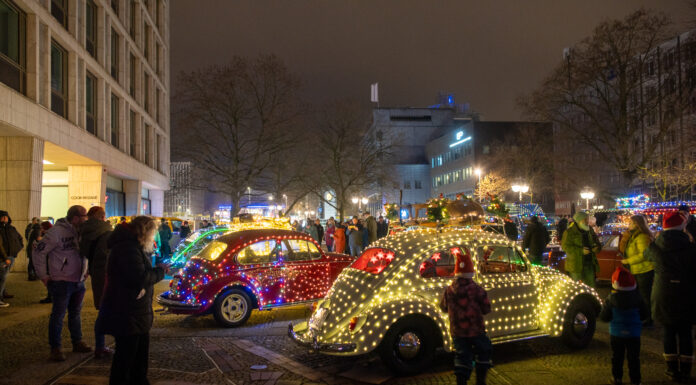TwinkleLightCruise 2023 – Am 16.12. war in Hannovers Innenstadt alles am Leuchten TwinkleLightCruise 2023 - Am 16.12. war in Hannovers Innenstadt alles am Leuchten