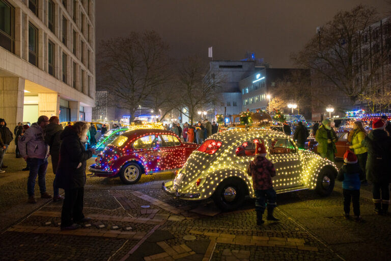 TwinkleLightCruise 2023 - Am 16.12. war in Hannovers Innenstadt alles am Leuchten