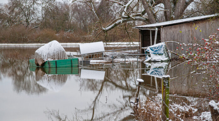 Helden in Gummistiefeln: OB Belit Onay würdigt die Hochwasserretter