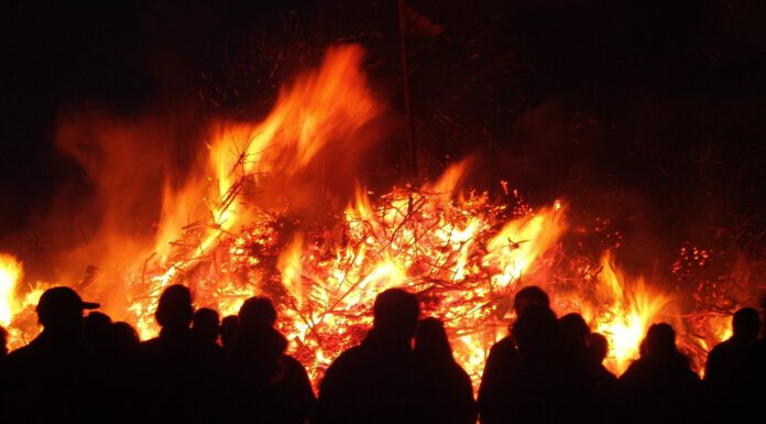 38 Osterfeuer für den 30.03.2024 in Hannover genehmigt