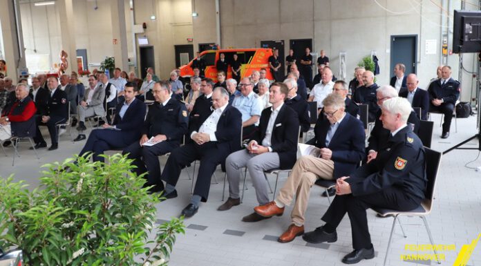 Jubiläumsfeier 50 Jahre Rettungsleitstelle Hannover Jubiläumsfeier 50 Jahre Rettungsleitstelle Hannover