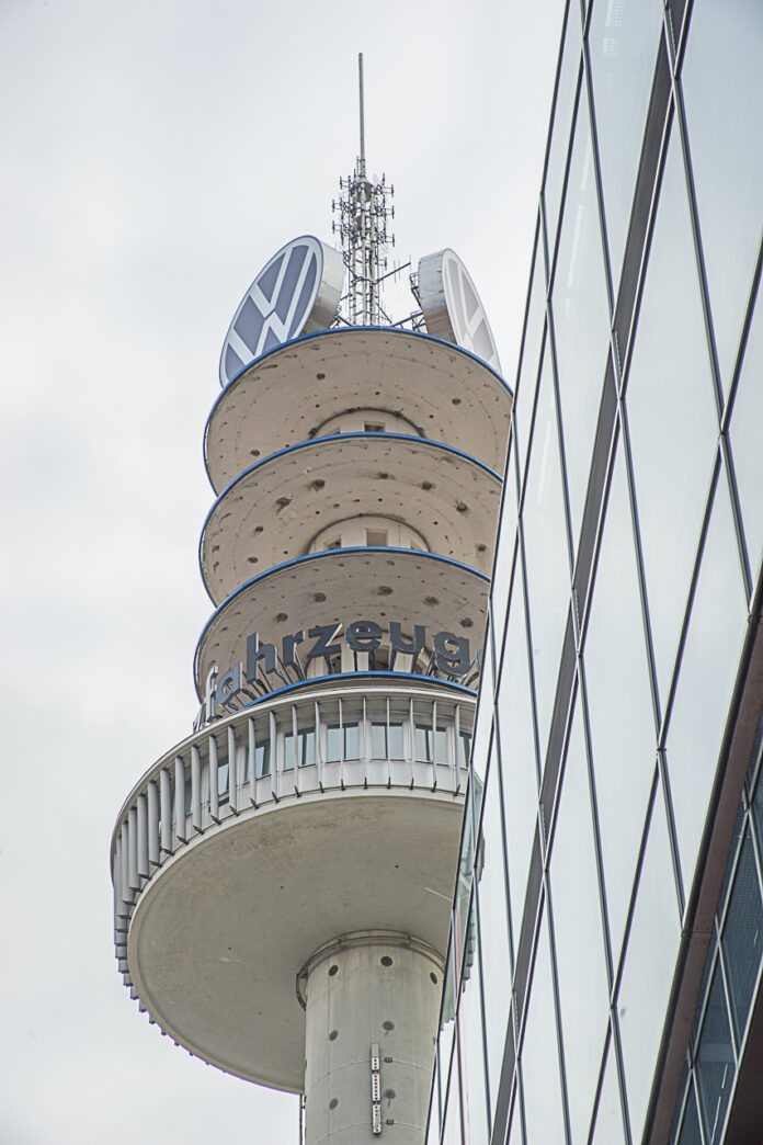 Verkehrseinschränkungen auf der Hamburger Allee wegen Rückbaus der Stahlbauten auf dem Fernsehturm ab 20.06.