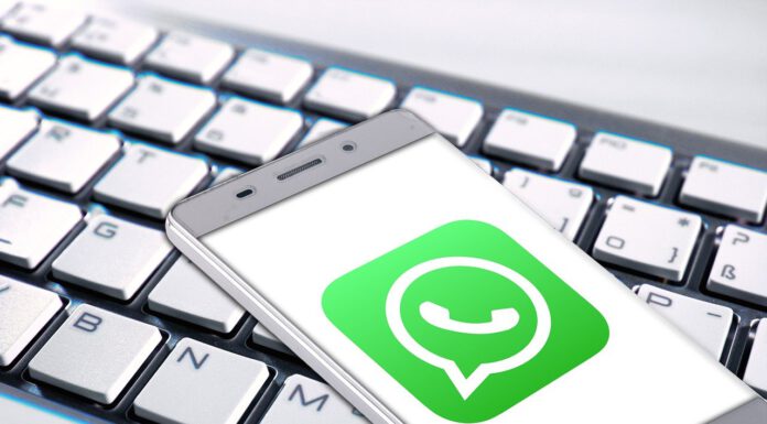 Erfolgreicher Schlag gegen bundesweite WhatsApp-Betrügerbande Weitere Informationen und Tipps zum "WhatsApp-Enkeltrick