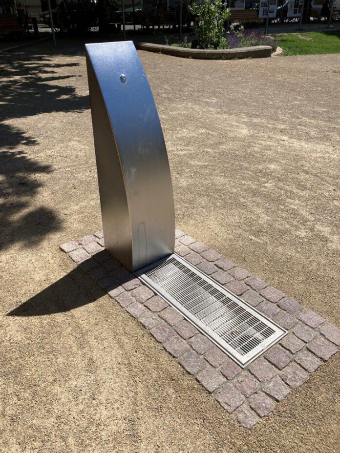 Neuer Trinkwasserbrunnen "Modell Hannover" auf dem Weißekreuzplatz
