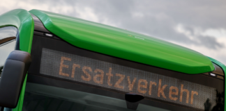 Ersatzverkehr mit Bussen auf Stadtbahnlinie 4 in Kleefeld am Sonntag, 29.09.2024