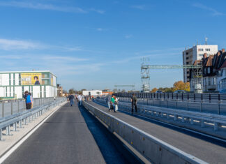 Ersatzbrücke am Südschnellweg (B 3) für den Verkehr freigegeben