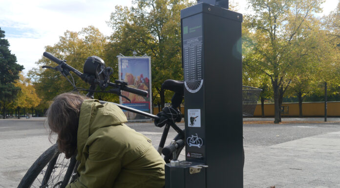 Fahrradfreundliche Zukunft: Neue Reparaturstation an den Herrenhäuser Gärten