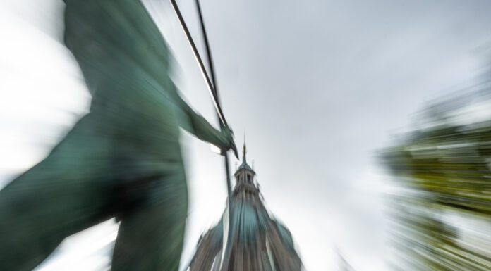 „Region Hannover – Stadt, Land, Fluss“: Eine fotografische Entdeckungsreise im MHH KunstGang – Vernissage am 24.10.2024 „Region Hannover – Stadt, Land, Fluss“: Eine fotografische Entdeckungsreise im MHH KunstGang - Vernissage am 24.10.2024
