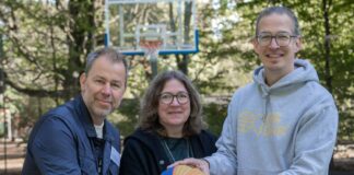 Neu gestaltetes Basketball-Spielfeld am Welfenplatz eröffnet