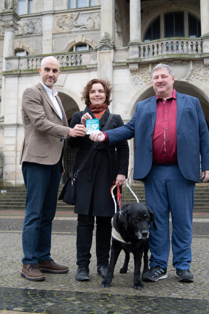 Hannover setzt Zeichen - Assistenzhundfreundliche Kommune für mehr Inklusion