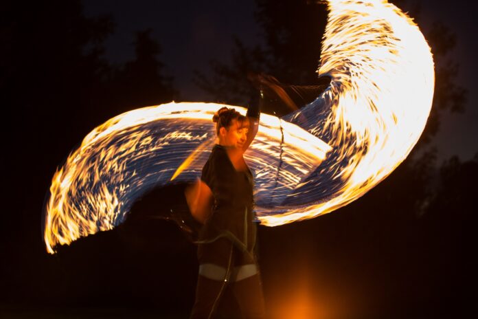 Vahrenwald leuchtet: Stadtteilfest mit Live-Musik und kreativem Programm im Winter