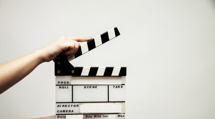 Imagefilm zur Ausbildung als Erzieher: Ein Projekt von Schülern und Medienzentrum Der neue Imagefilm zur Ausbildung als Erzieher bietet spannende Einblicke in die Medienproduktion und Teamarbeit von Schülern