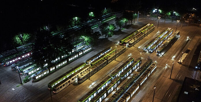 ÜSTRA Busse und Bahnen werden am Dienstag erneut bestreikt, Auswirkungen auf den Verkehr Am Dienstag, den 25. Februar 2025 erfolgt nächster Streik. ÜSTRA-Busse und Bahnen fallen erneut aus. Erhebliche Auswirkungen auf den Verkehr erwartet