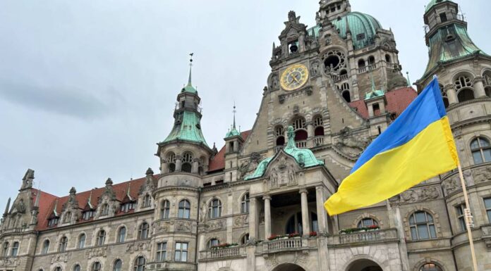 Dritter Jahrestag des Ukraine-Kriegs: Hannover verstärkt Hilfe für Mykolajiw Die Landeshauptstadt Hannover plant, die Hilfe für Mykolajiw auszubauen und setzt auf Solidarität mit der Ukraine