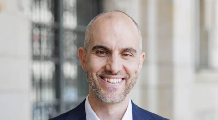 Sprechstunde des Oberbürgermeisters: Anmeldung nur am 12. März möglich Die Sprechstunde des Oberbürgermeisters findet am 18. März statt. Anmeldung ist nur am 12. März möglich