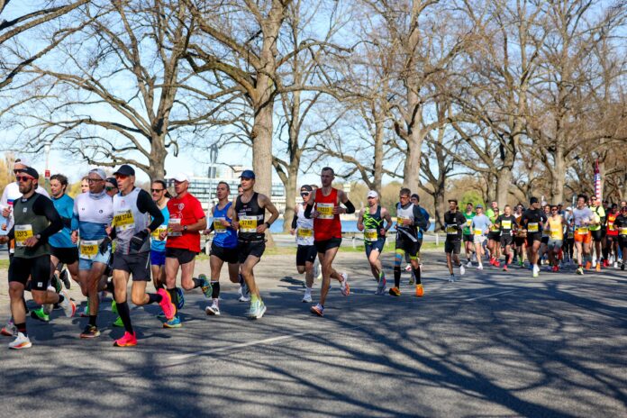 Der ADAC Marathon in Hannover verzeichnete einen Teilnahmerekord und beeindruckte mit Zuschauerzahlen und sportlichen Leistungen