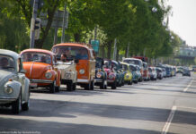 Maikäfertreffen: Am 1. Mai verwandelt sich der Messeparkplatz West in Hannover in ein Paradies für Volkswagen-Fans mit vielen Attraktionen.