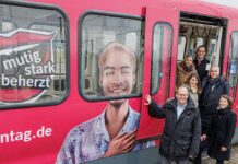 Die ÜSTRA bietet ein Kombiticket für den Kirchentag in Hannover, um eine entspannte An- und Abreise zu gewährleisten