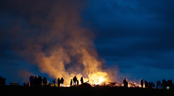 In Hannover sind 37 Osterfeuer genehmigt worden. Weitere Veranstaltungen können bis zum 18. April hinzukommen