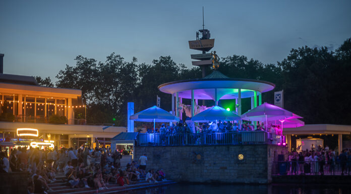 Das Maschseefest 2025 in Hannover bietet kulinarische Vielfalt am Wasser und ein abwechslungsreiches Programm für alle Besucher
