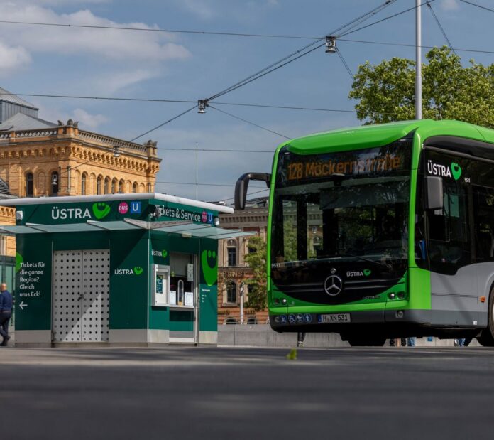 Die neuen Öffnungszeiten im Servicecenter der ÜSTRA reagieren auf geänderte Kundenbedürfnisse und verbessern den Service