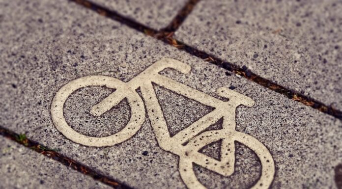 In der Region Hannover werden Radwege für alle Radfahrer ausgebaut, um sichere und komfortable Mobilität zu gewährleisten